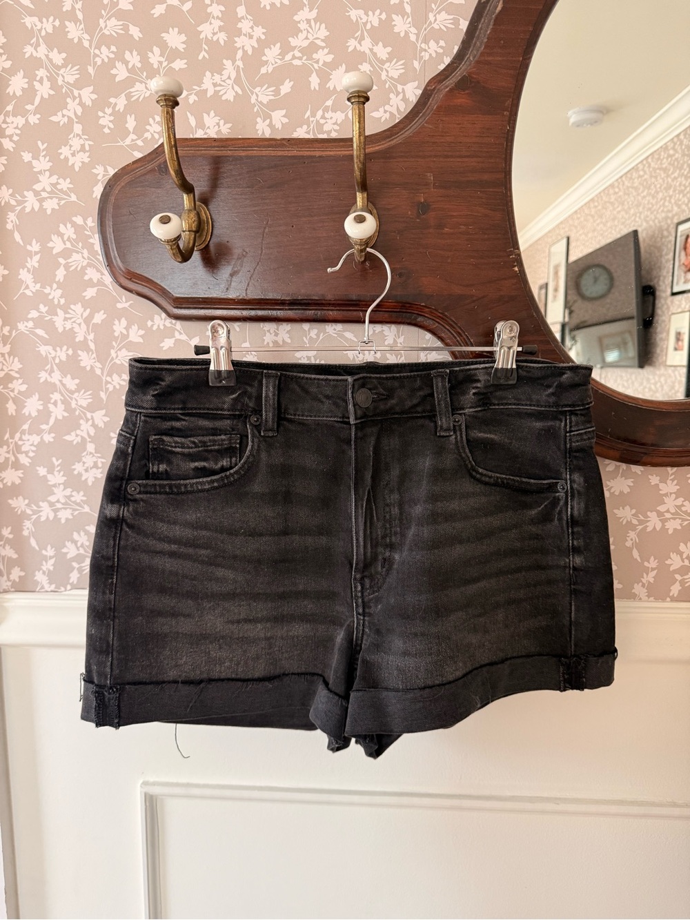 American Eagle black denim shorts